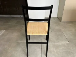 Sedia modello Superleggera di Cassina a prezzo riservato