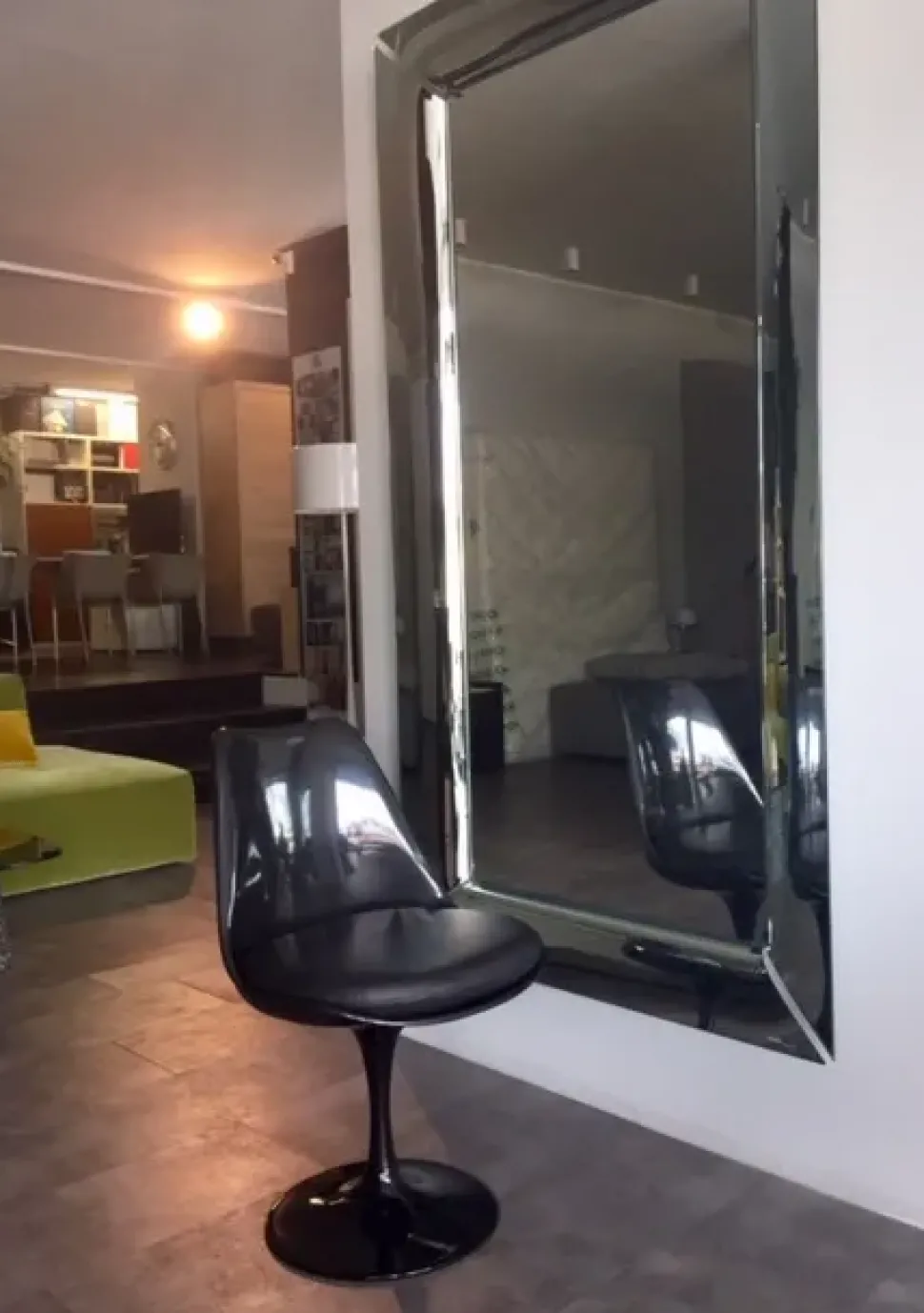 Sedia senza braccioli Art.6129 tulip Esprit nouveau a prezzo ribassato