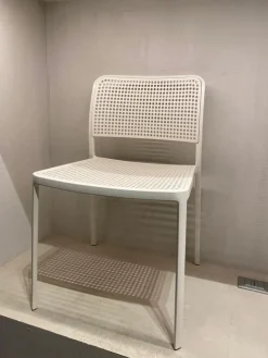 Sedia senza braccioli Audrey bianca Kartell a prezzo Outlet