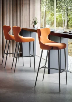 Sgabello con 4 gambe Queen Ambianceitalia a prezzi convenienti