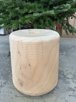 Sgabello da soggiorno Rocketto Riva 1920 a prezzo Outlet