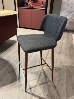 Sgabello da soggiorno Wrap Midj a prezzo scontato