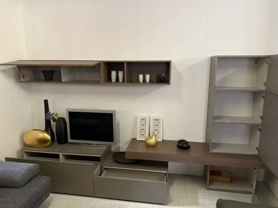 Soggiorno completo modello Pratico di Santalucia in Offerta Outlet