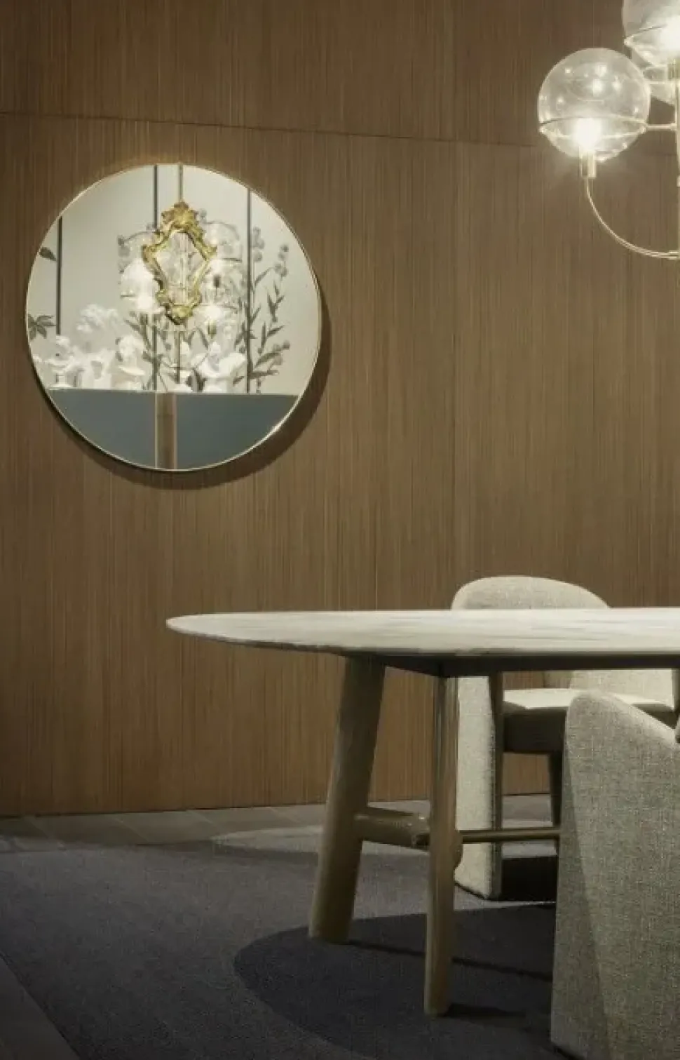 Tavolo August Lema in marmo Fisso scontato 25%