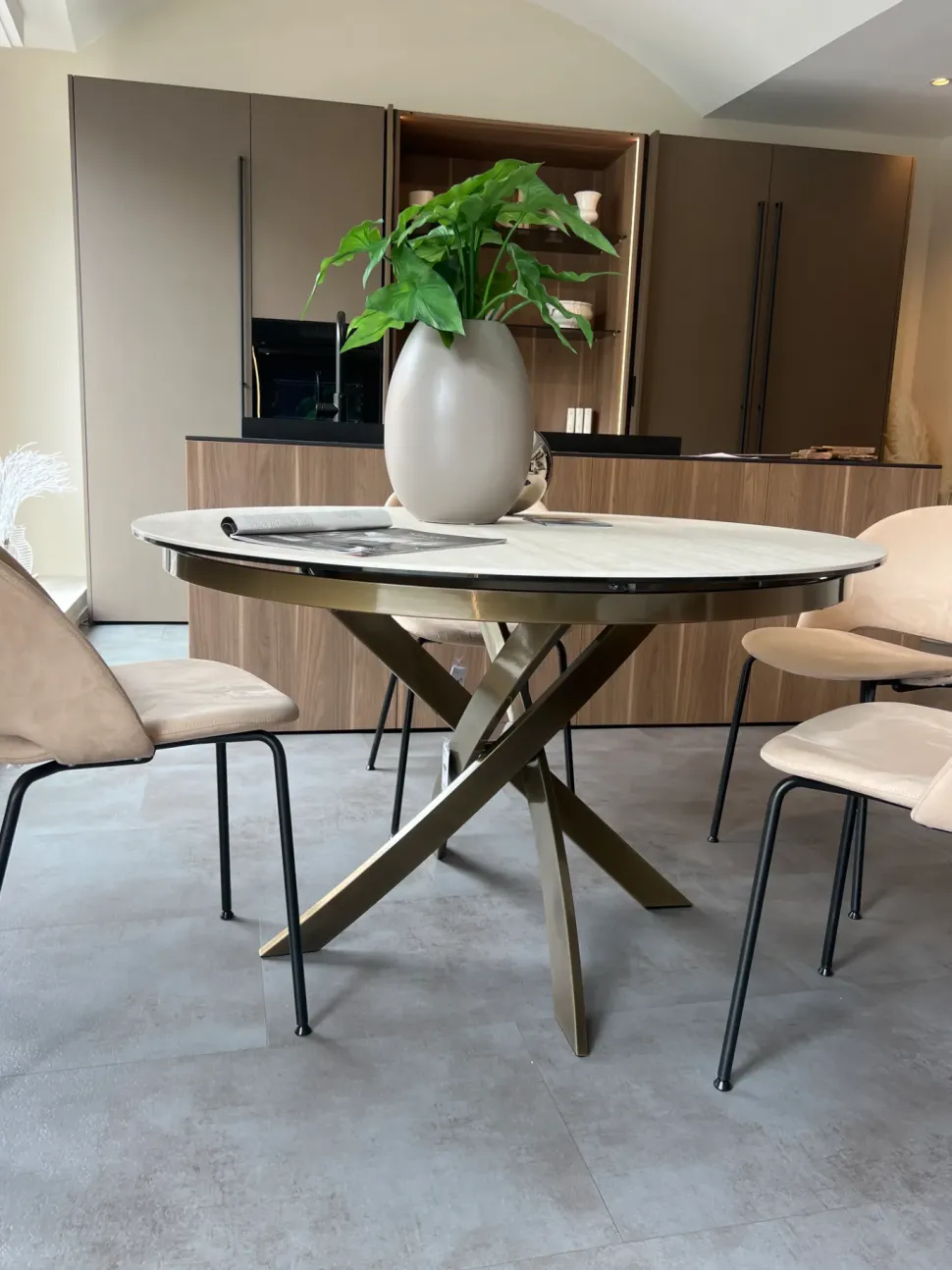 Tavolo Barone Bontempi in ceramica Rotondo allungabile scontato 35%