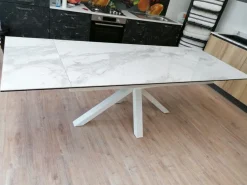 Tavolo Ceramica1 di Stones scontato del 47%