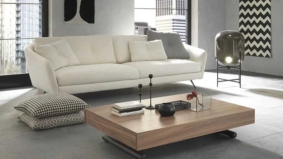 Tavolo con piano in legno sagomato di Altacom a PREZZO OUTLET