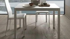 Tavolo con piano in marmo rettangolare di Altacom a PREZZO OUTLET