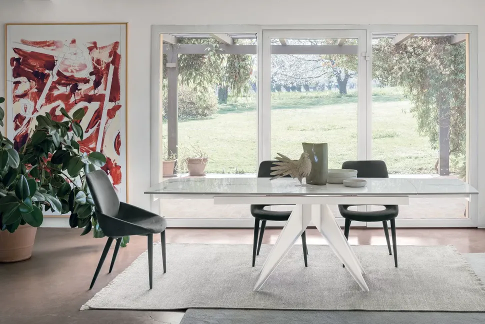 Tavolo con piano in vetro rettangolare di Collezione esclusiva a PREZZO OUTLET