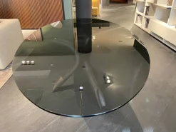 Tavolo con piano in vetro ellittico di Colico a PREZZO OUTLET