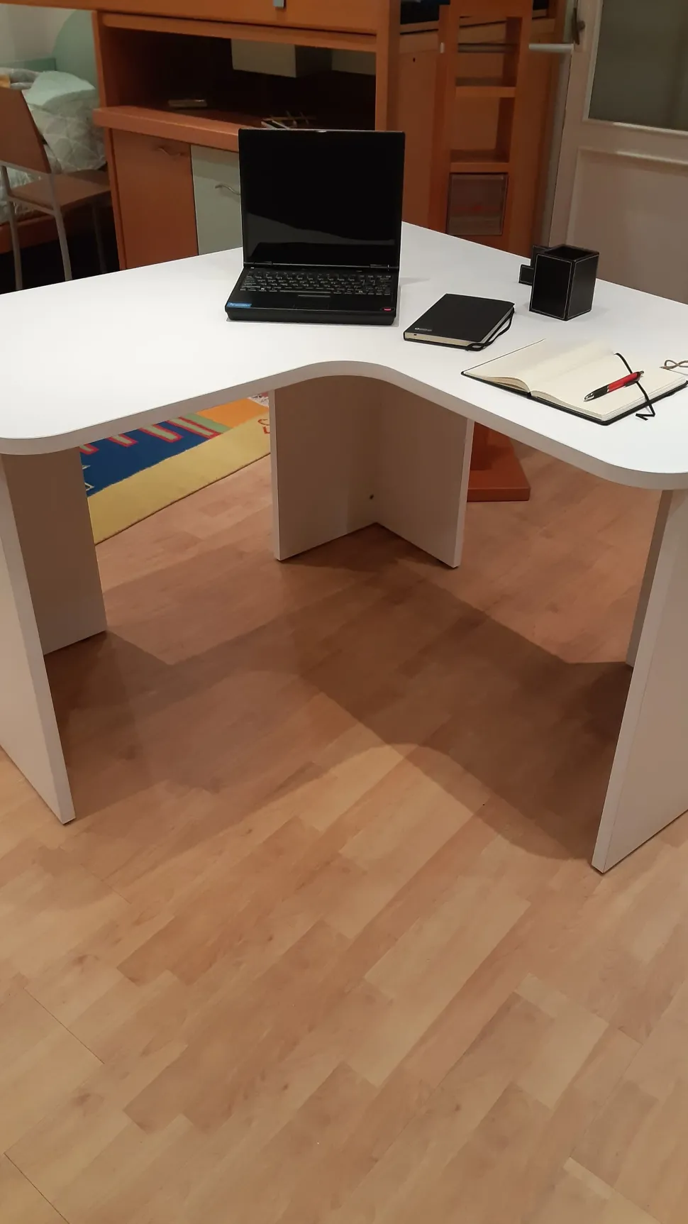 Tavolo Corner di Arredo3 scontato del 37%