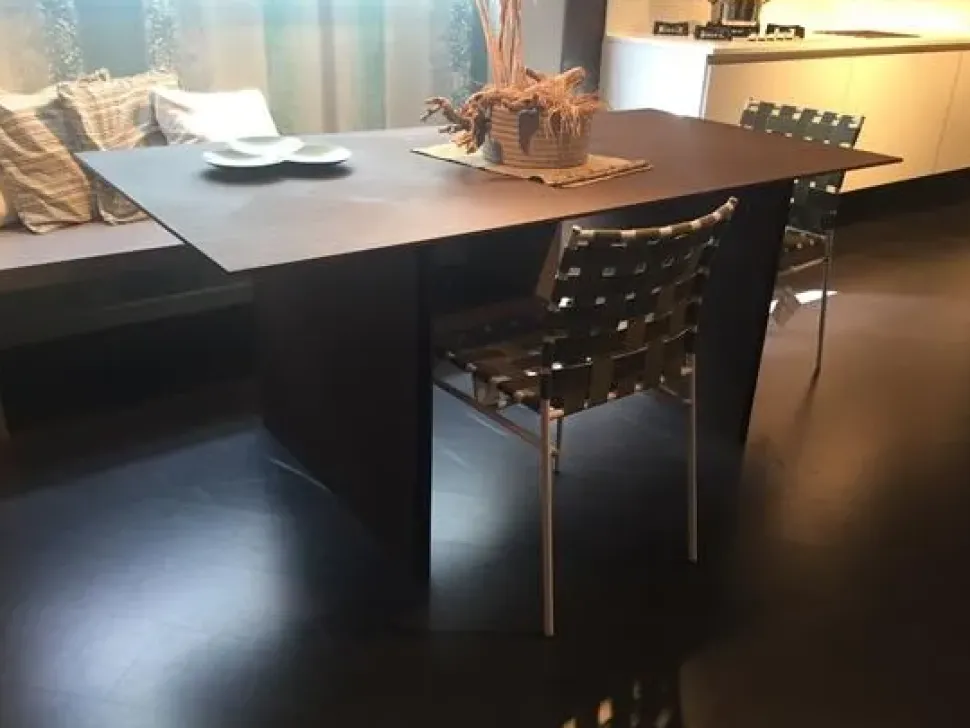 Tavolo da pranzo Paperstone siena Arrital