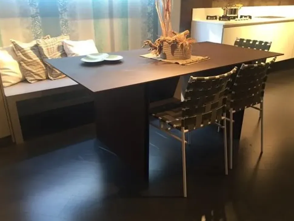 Tavolo da pranzo Paperstone siena Arrital