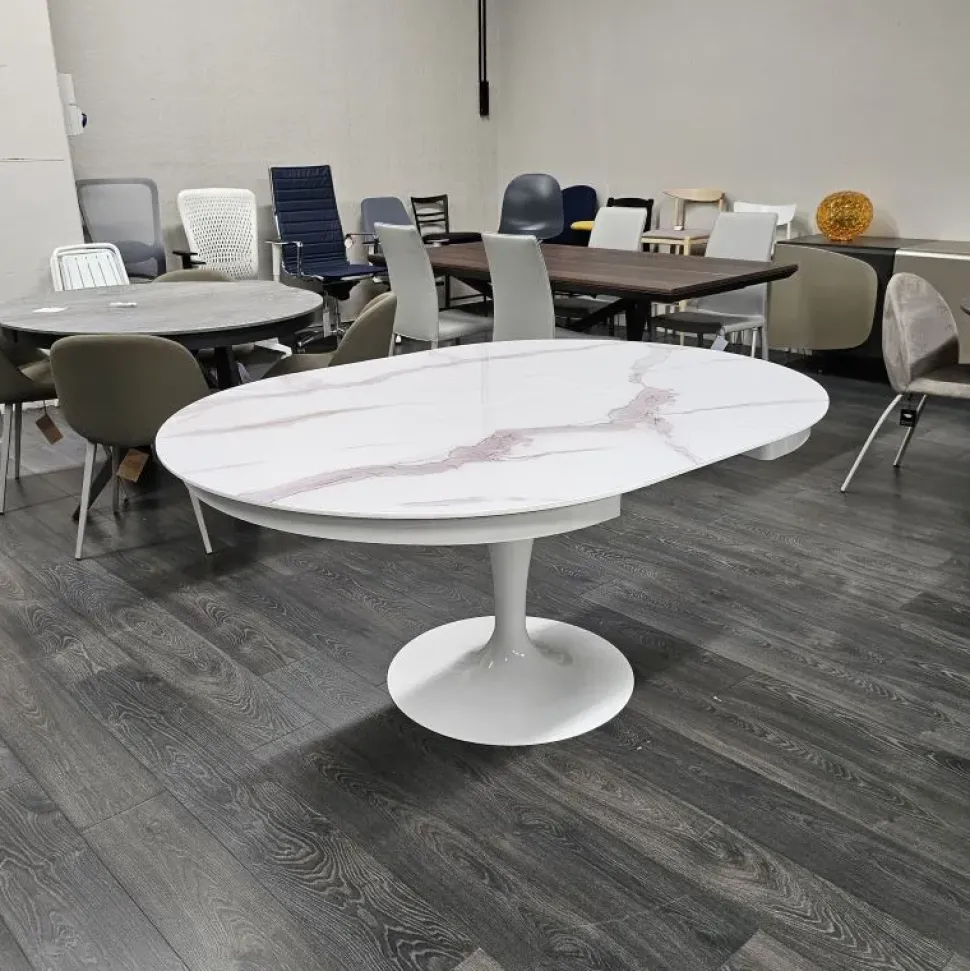 Tavolo Eclipse Ozzio in vetro Allungabile scontato 43%