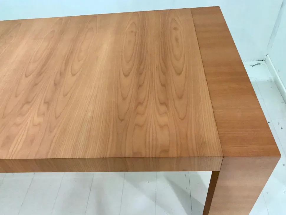 Tavolo Halifax modello Dante in legno ciliegio