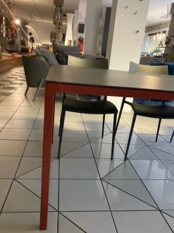 Tavolo Helsinki 35 Desalto in ceramica Rettangolare allungabile scontato 41%