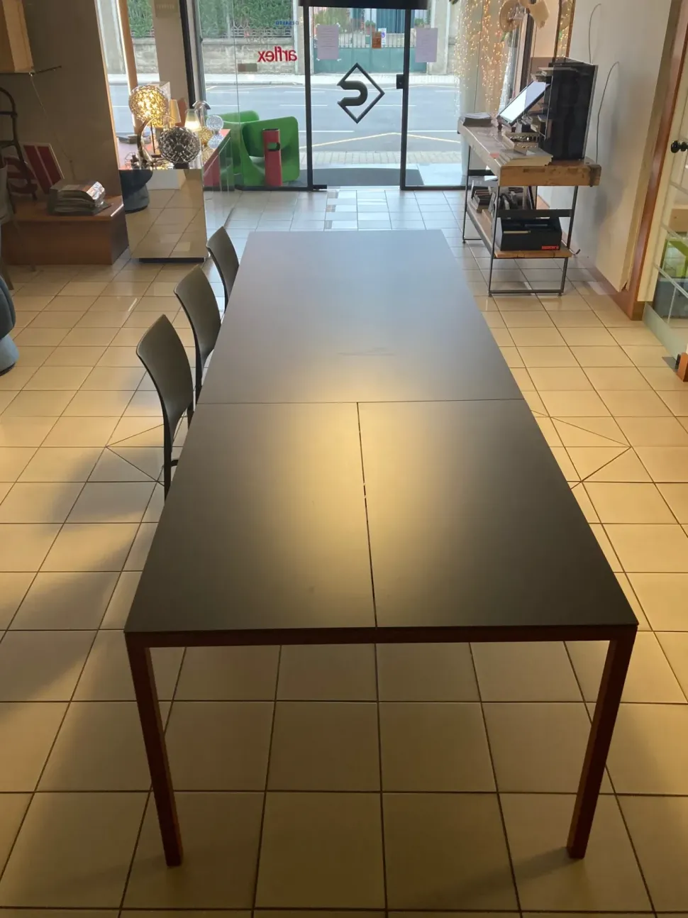 Tavolo Helsinki 35 Desalto in ceramica Rettangolare allungabile scontato 41%