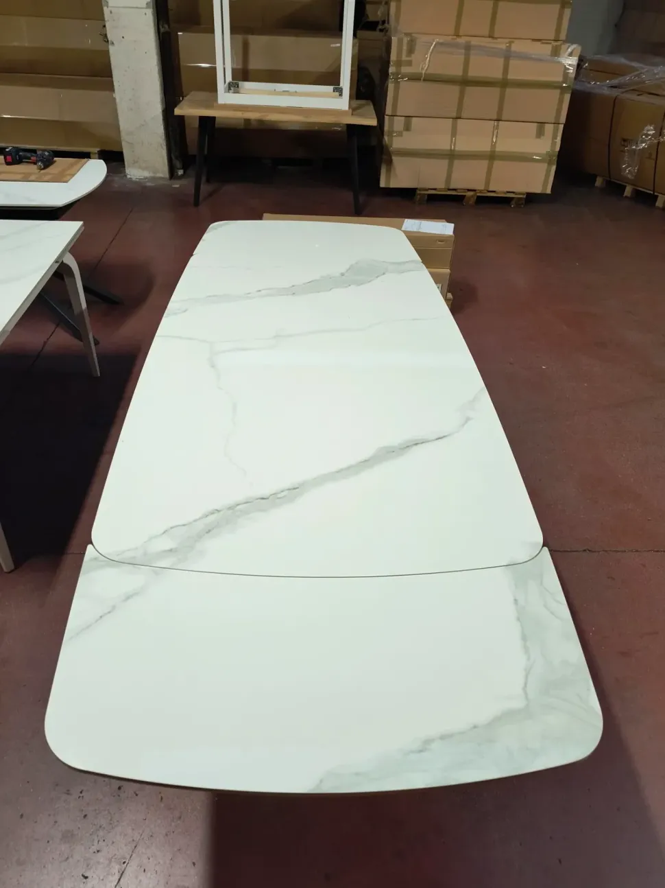 Tavolo in ceramica ellittico Tavolo in ceramica statuario Mobilificio bellutti a prezzo ribassato