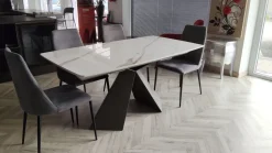 Tavolo in ceramica rettangolare Metropolis allungabile Scavolini a prezzo ribassato