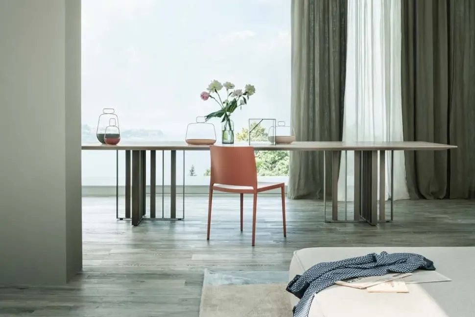 Tavolo in laccato rettangolare Shade lema Lema in offerta outlet