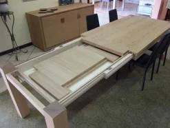 Tavolo in legno rettangolare Rovere Zilio a prezzo ribassato