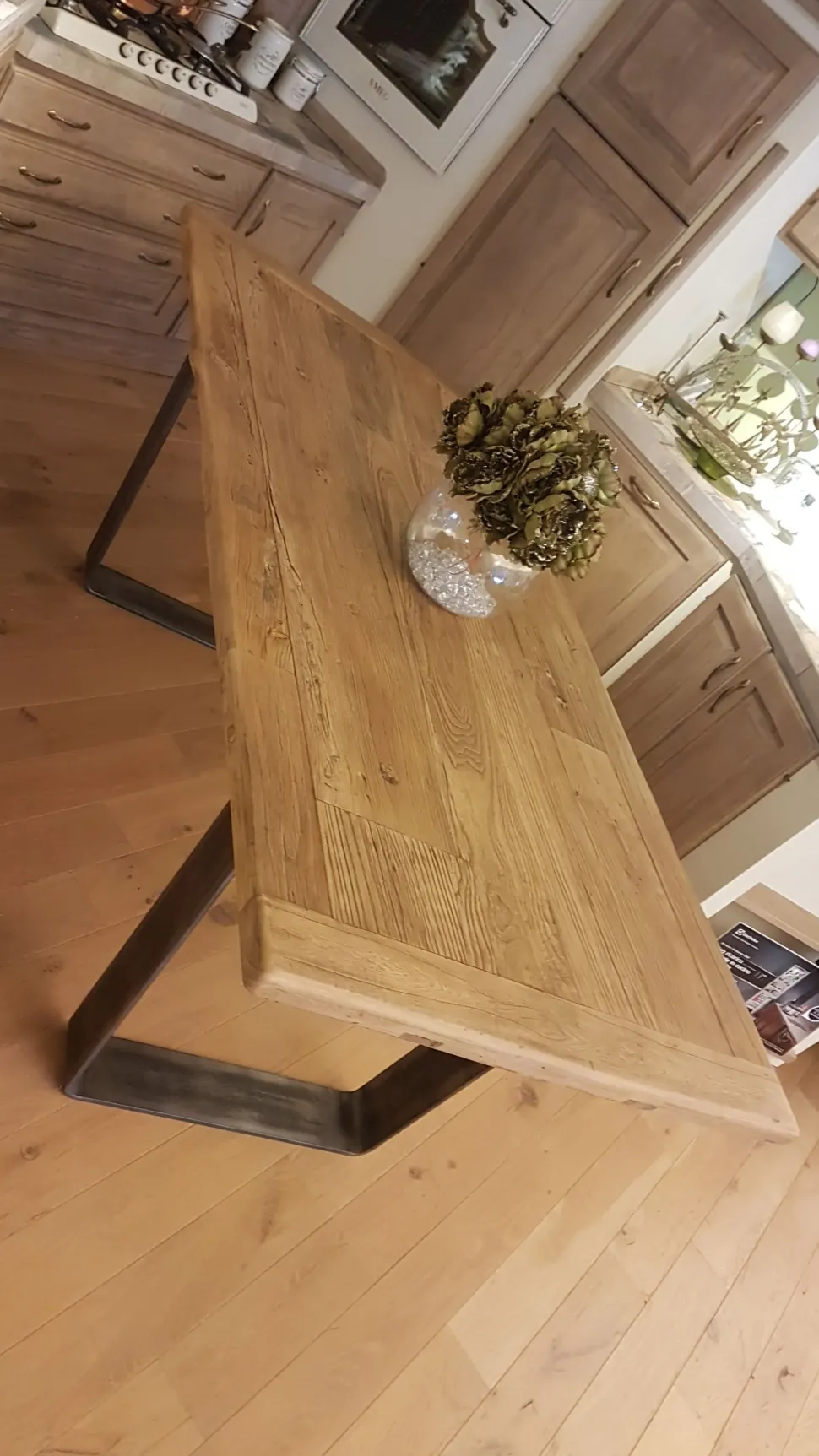 Tavolo in legno rettangolare Gate Nature design in offerta outlet