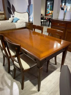 Tavolo in legno rettangolare Tavolo tulipano  Le fablier in offerta outlet