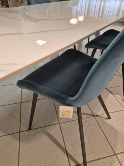 Tavolo in offerta outlet modello Vortice di Target point  approfittane ora!