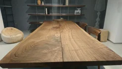 Tavolo in offerta outlet modello Bedrock c di Riva 1920