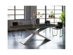 Tavolo in vetro ellittico Nexus * Midj in offerta outlet