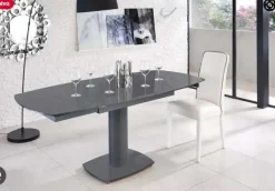 Tavolo Kyoto Stones in vetro allungabile, sconto 36%. Perfetto per l'architetto moderno.