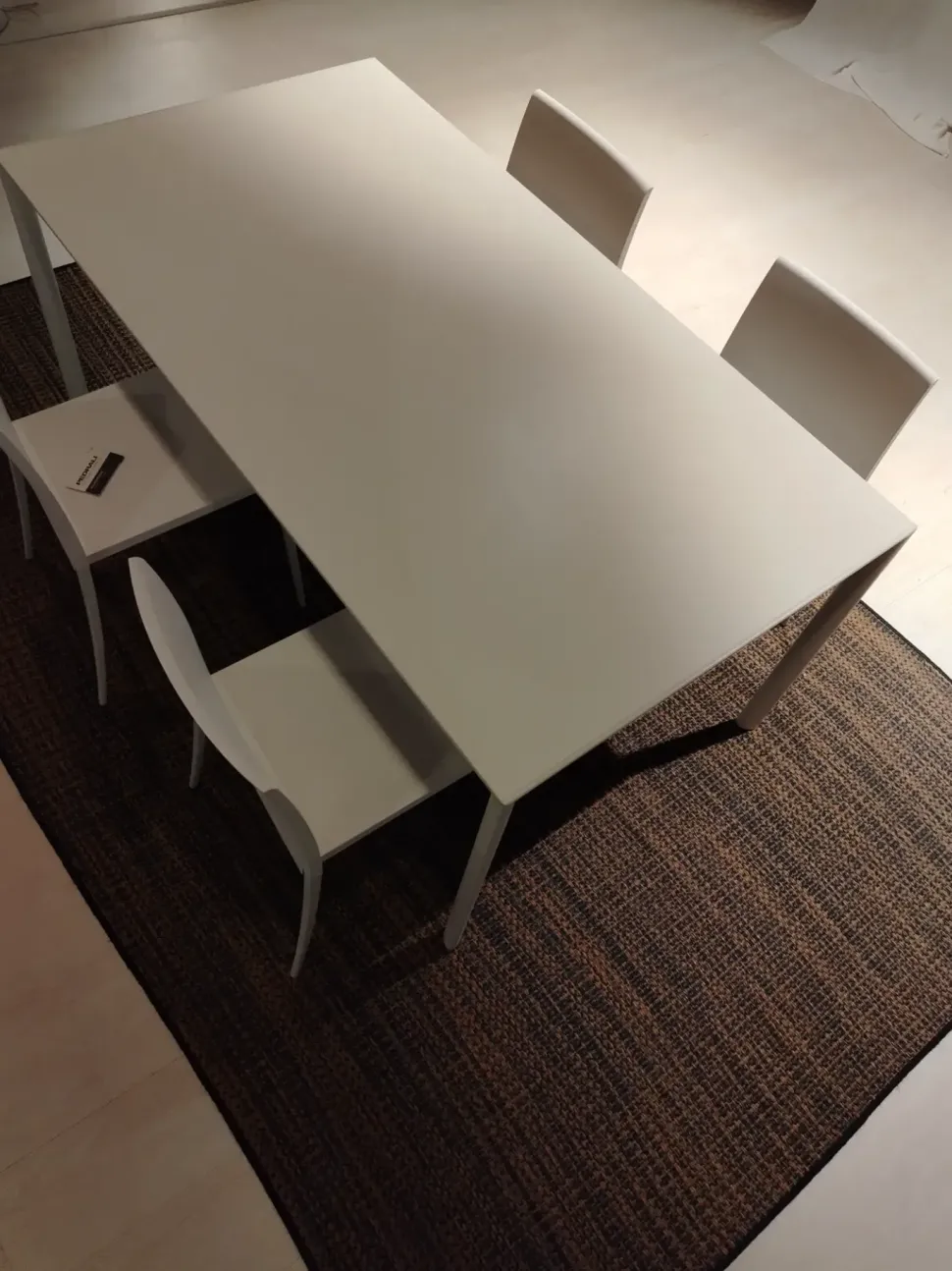 Tavolo Maki Kristalia in altri materiali Allungabile scontato 30%