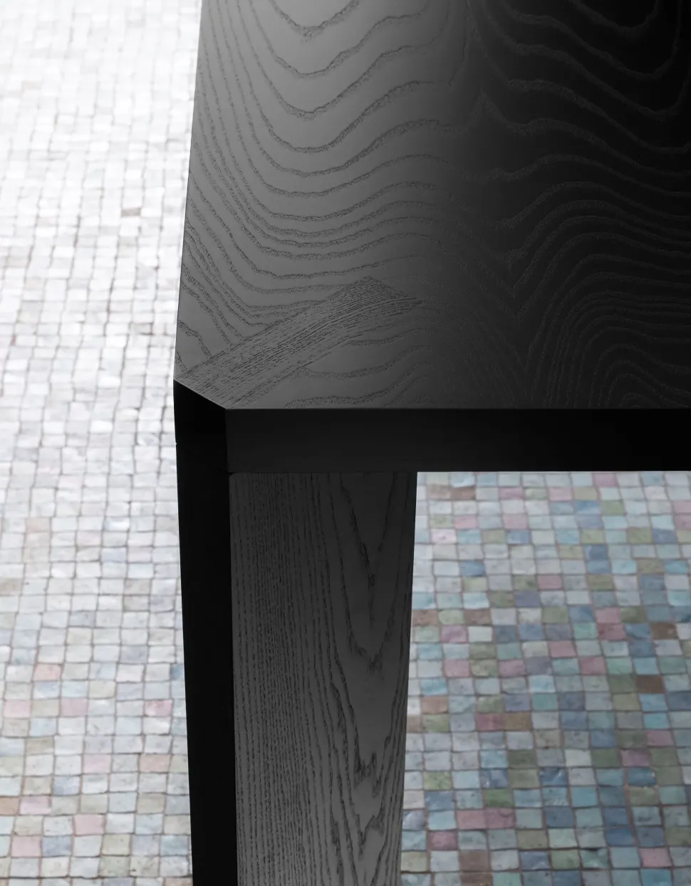 Tavolo Manero Miniforms in legno Fisso scontato 30%