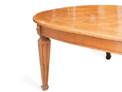 Tavolo ovale a quattro gambe Tavolo ovale Artigianale scontato