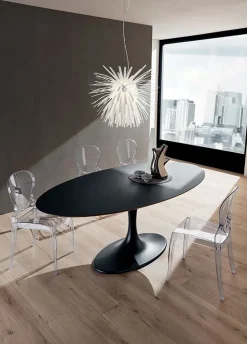 Tavolo ovale in ceramica Ruud La primavera in Offerta Outlet