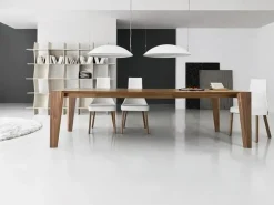 Tavolo Plus Compar in legno Allungabile scontato 30%