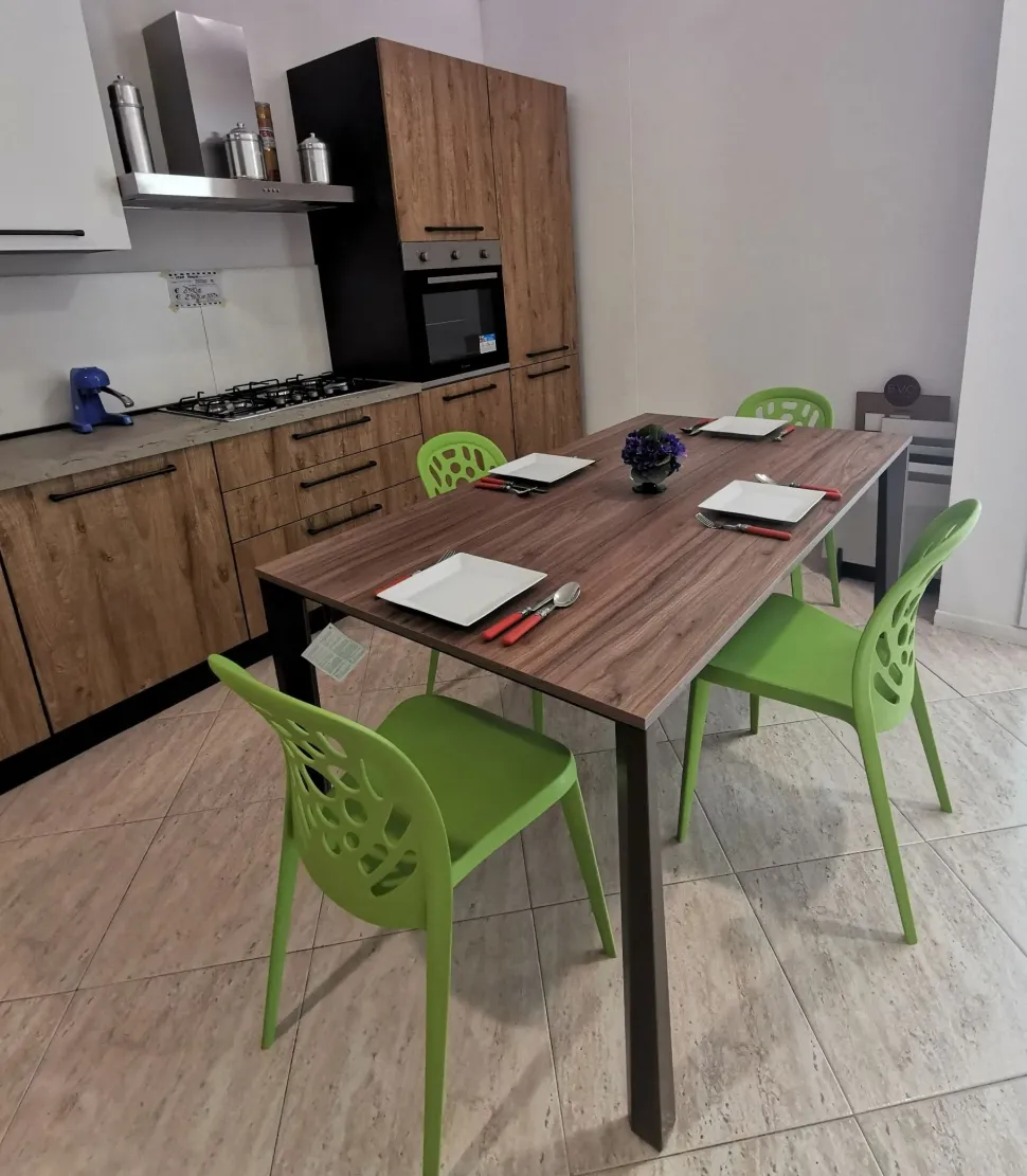 Tavolo Prisma Ingenia in laminato Allungabile