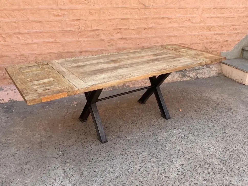 Tavolo rettangolare a cavalletto Tavolo industrial gambe ferro/legno in offerta Outlet etnico scontato