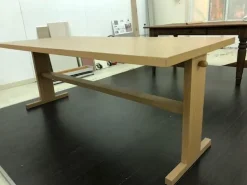 Tavolo rettangolare a cavalletto Supreme Ernestomeda scontato