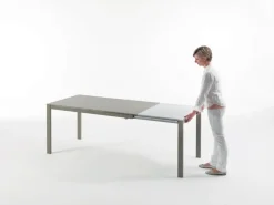 Tavolo rettangolare a quattro gambe Eos Ingenia scontato