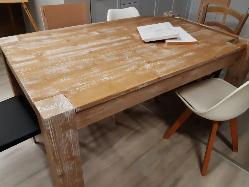 Tavolo rettangolare a quattro gambe Nodato Artigianale scontato