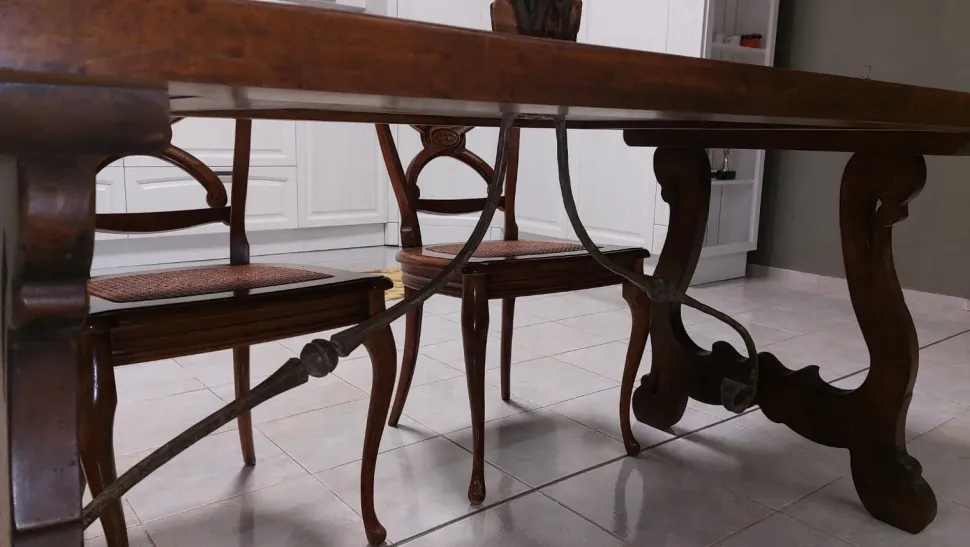 Tavolo rettangolare Artigianale Benedetti scontato del 45%