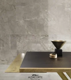 Tavolo rettangolare Athena Alta corte scontato del 42%