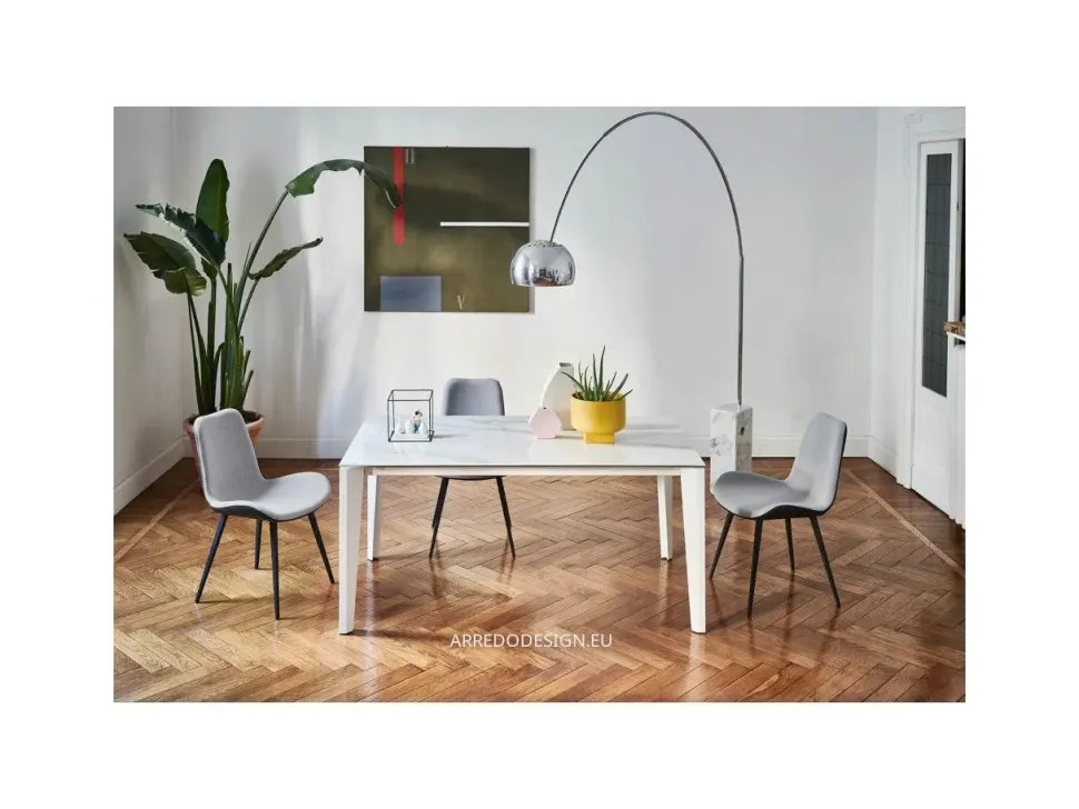 Tavolo rettangolare Diamante Midj scontato del 30%