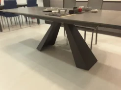 Tavolo rettangolare Eliot drive di Cattelan italia a prezzo riservato