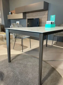 Tavolo rettangolare in ceramica Tavolo artic di Connubia in Offerta Outlet