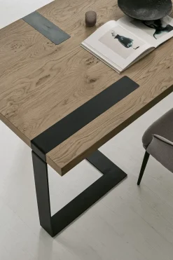 Tavolo rettangolare in legno Michelangelo Artigianale in Offerta Outlet