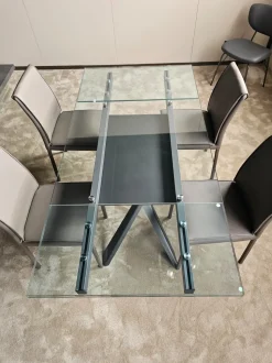 Tavolo rettangolare in vetro Romeo  di Easyline in Offerta Outlet