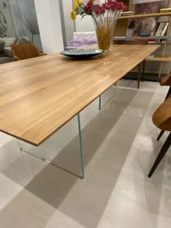 Tavolo rettangolare Manhattan di Devina nais a prezzo riservato