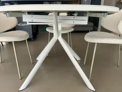 Tavolo rotondo Giove di Connubia a prezzo riservato